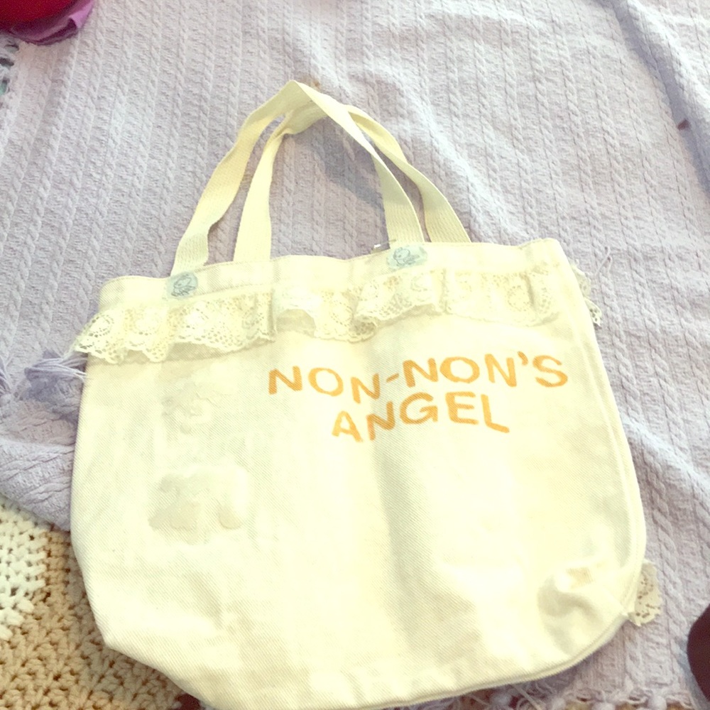 I am  sell my vidage dress